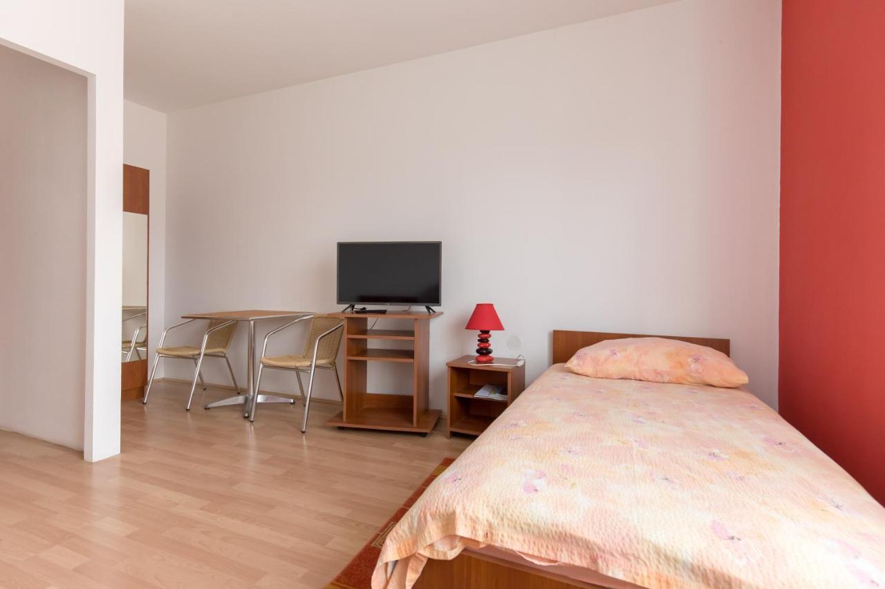 Guesthouse Capistro ビリェ エクステリア 写真
