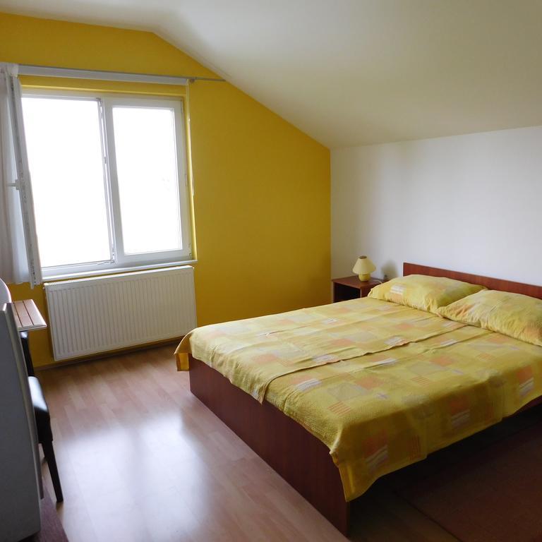 Guesthouse Capistro ビリェ エクステリア 写真
