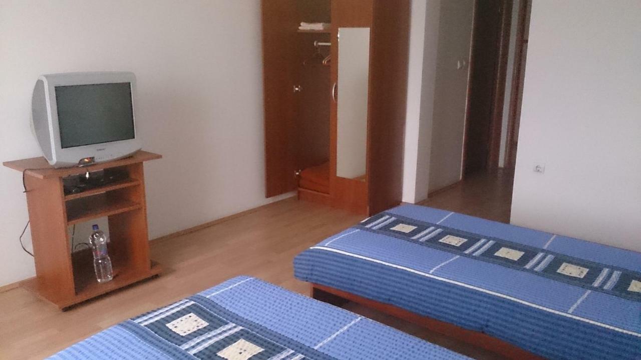 Guesthouse Capistro ビリェ エクステリア 写真